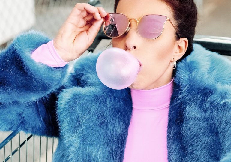 Can chewing gum cause new wrinkles?
