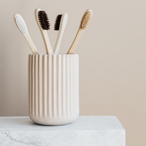 Here’s a gadget that will improve your oral hygiene. Why is a toothbrush alone not enough?