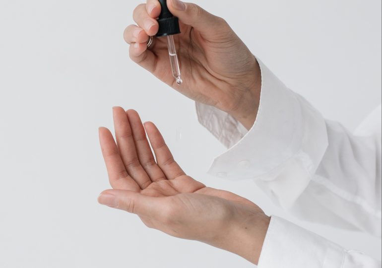Bacuchiol is an alternative to retinol and a current hit in skin care
