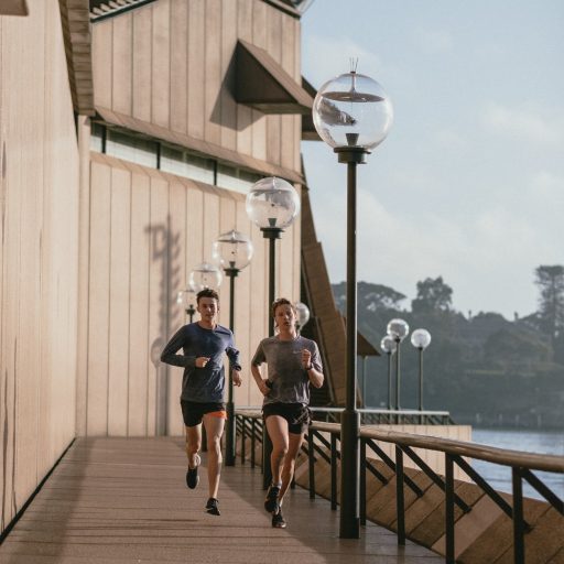 What does regular running give us? We remind you the advantages of jogging and tell you where to start